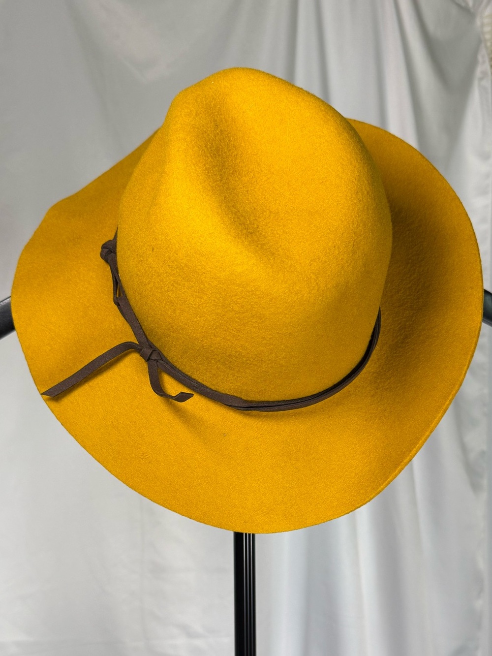 Universal Thread Mustard Yellow 100% Wool Wide Brim Rancher Hat